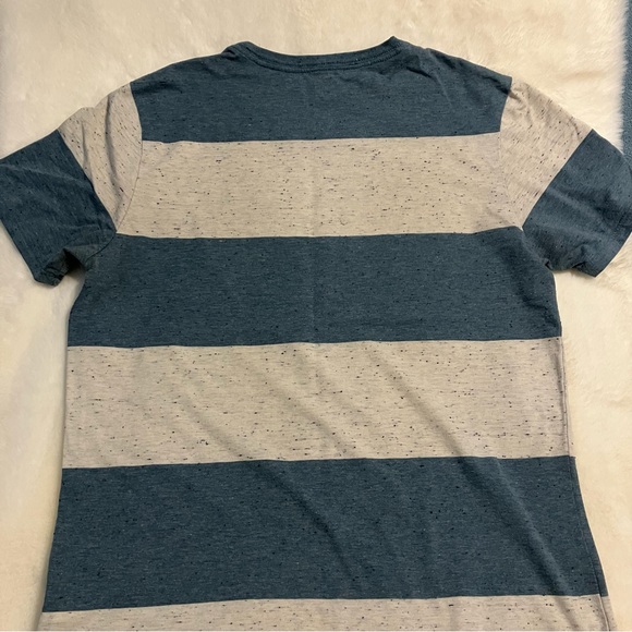 Men’s Striped T-Shirt - Picture 3 of 7
